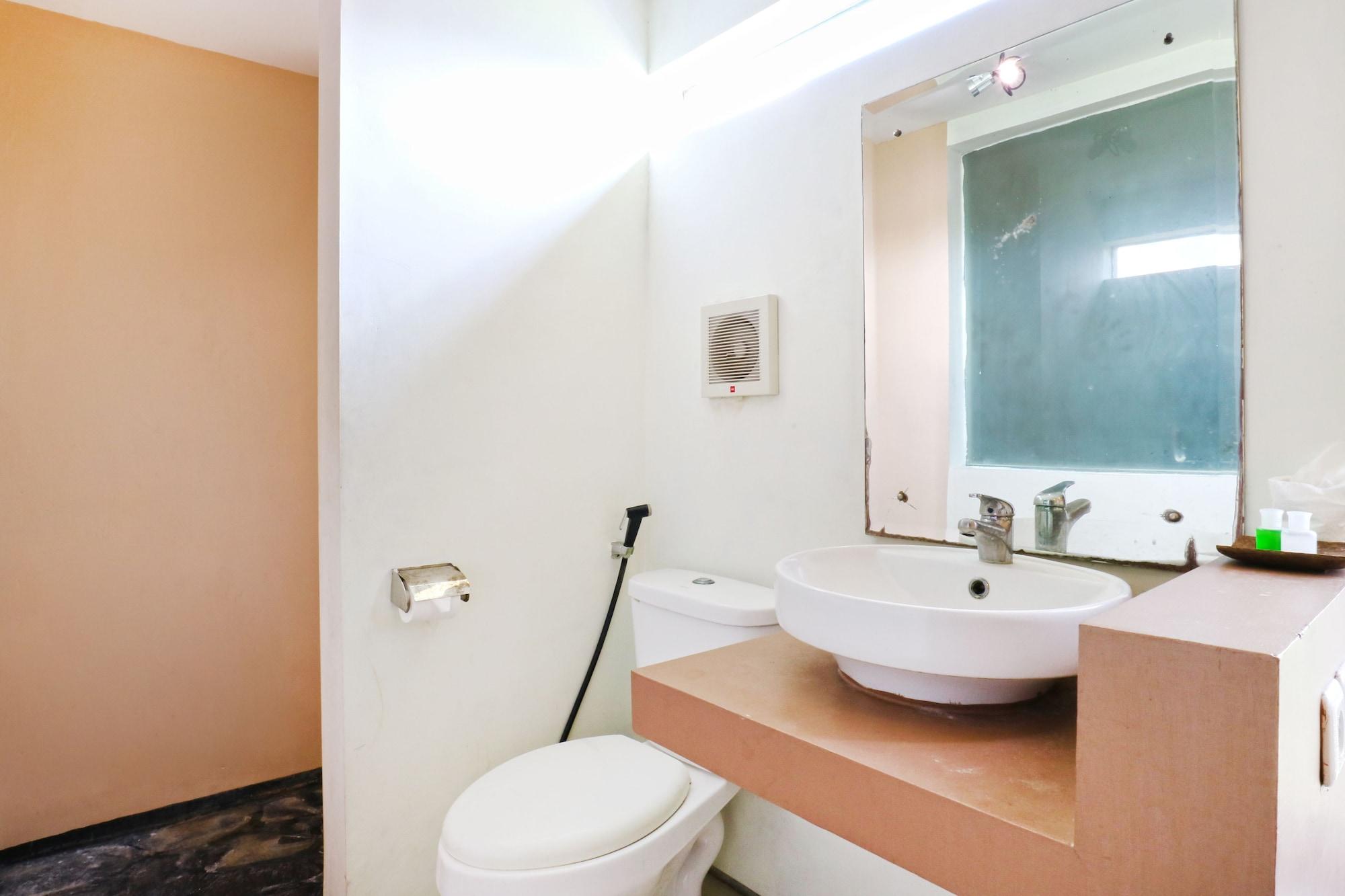 Koi Hotel And Residence Denpasar Zewnętrze zdjęcie