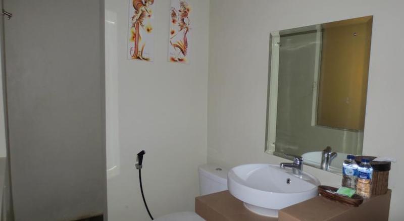 Koi Hotel And Residence Denpasar Zewnętrze zdjęcie