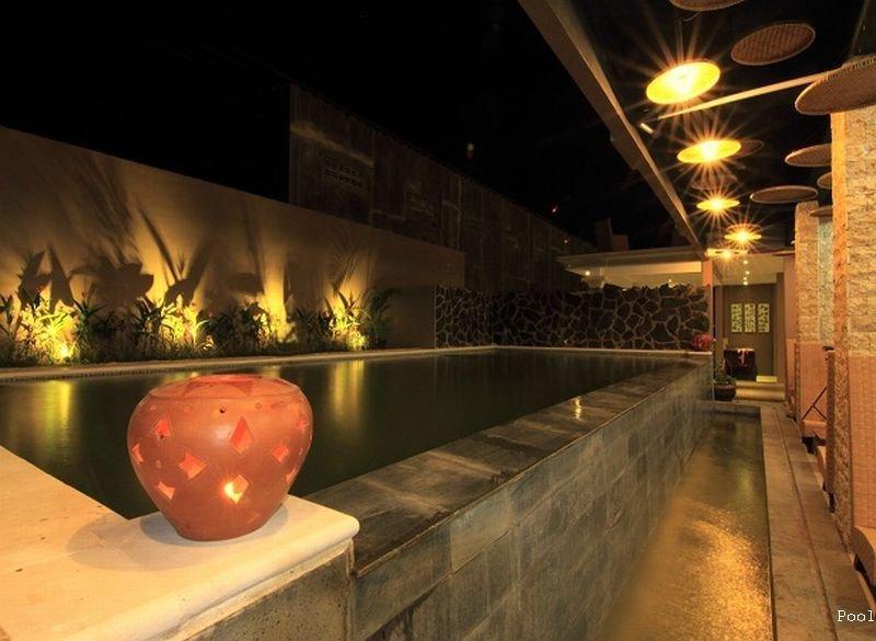 Koi Hotel And Residence Denpasar Zewnętrze zdjęcie