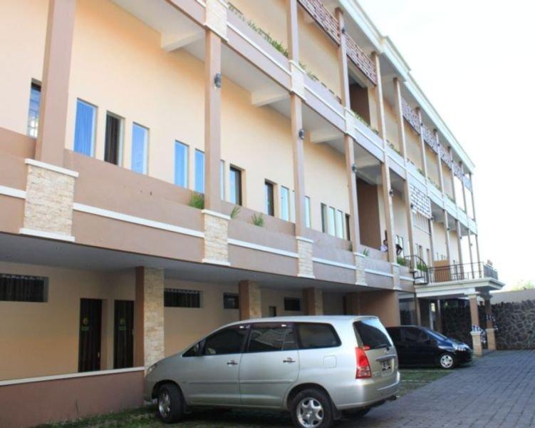 Koi Hotel And Residence Denpasar Zewnętrze zdjęcie