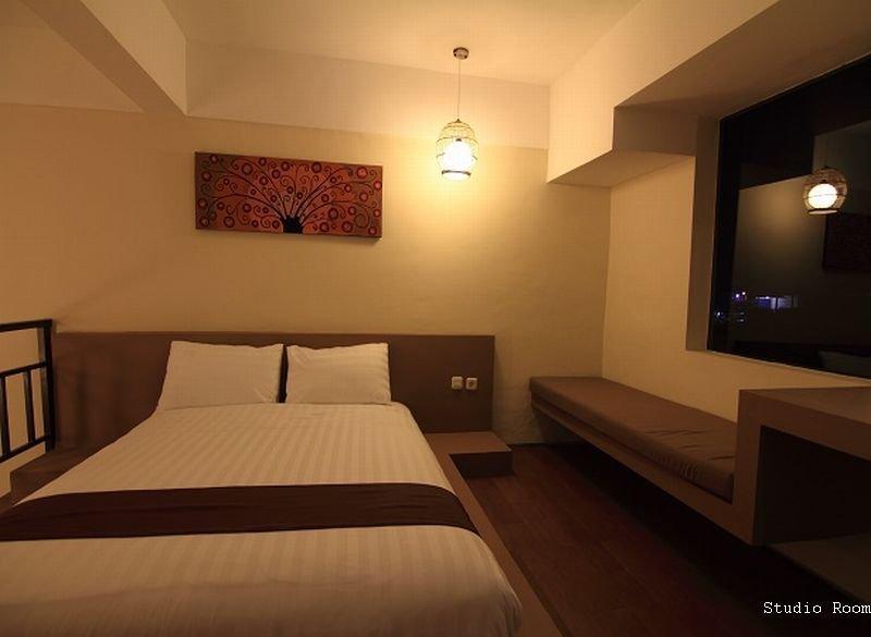 Koi Hotel And Residence Denpasar Zewnętrze zdjęcie