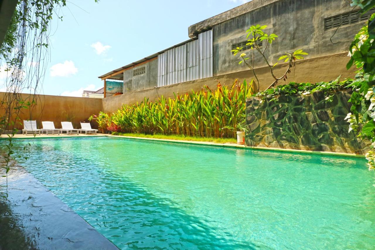 Koi Hotel And Residence Denpasar Zewnętrze zdjęcie