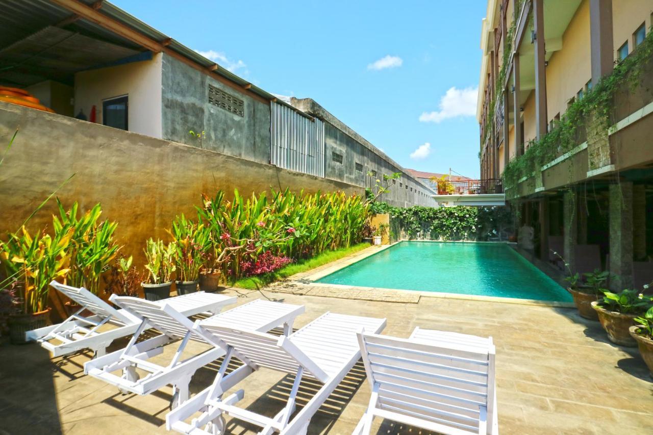 Koi Hotel And Residence Denpasar Zewnętrze zdjęcie